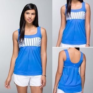 ☀️Lululemon Elevate Tank in Blue/White